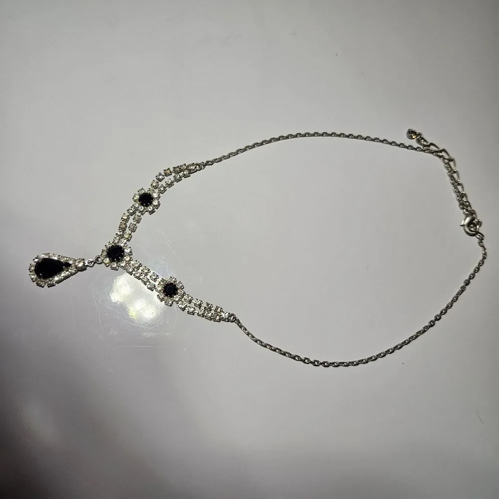 Silver Tone Black And Clear Rhinestone Teardrop Drop Necklace 16.5-19.5